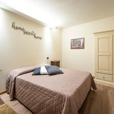 بيت للعطل La Smarrita By Interhome *